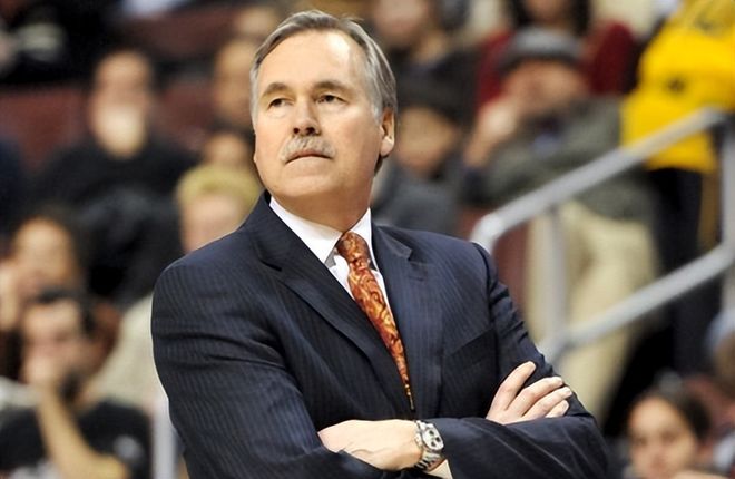 亚博体育-风云突变!萨克拉门托国王窗口期临场应变,欧联版图或重绘,球迷炸锅,球队文化被再次提及的简单介绍