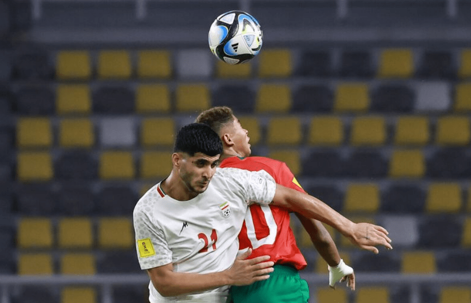 YABO- 体操赛场再起风云:嵩山风暴队惊险晋级东海烈马队,赛场气氛火爆复盘值得玩味